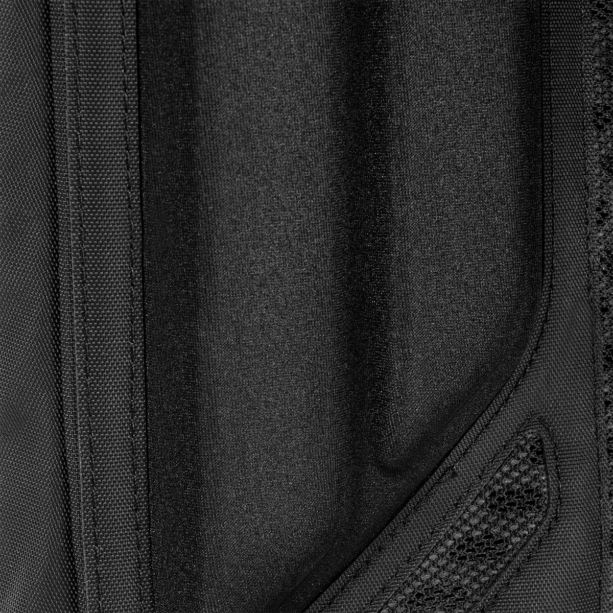paragon-hydration-pack-u2 Paragon_Black_Texture.png